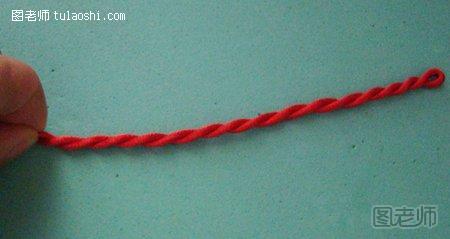红绳手链的简单编法2