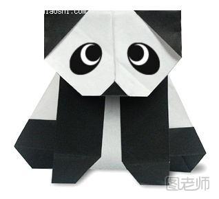 坐姿熊猫的折纸方法 