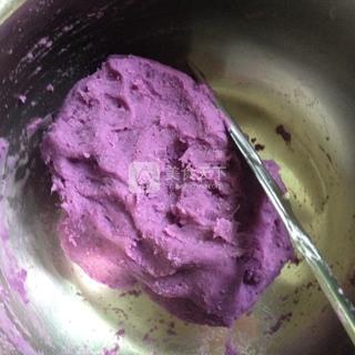 杂粮紫薯包的做法步骤：2