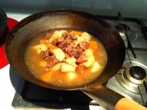 家常版土豆胡萝卜炖牛肉